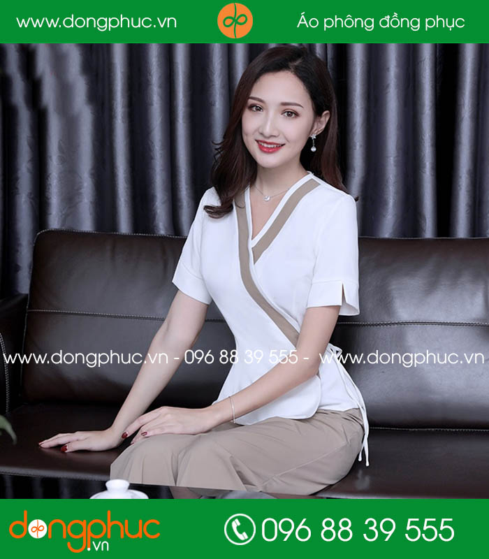 Đồng phục spa màu trắng phối hồng nhạt